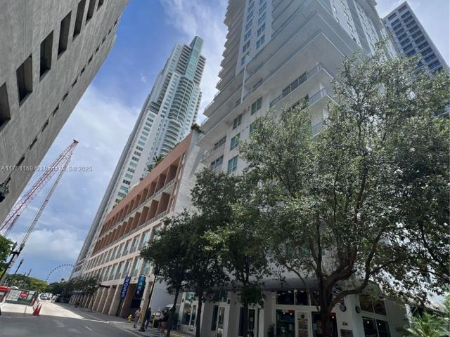 Apartment for sale  Unit #1908 - photo 5957037