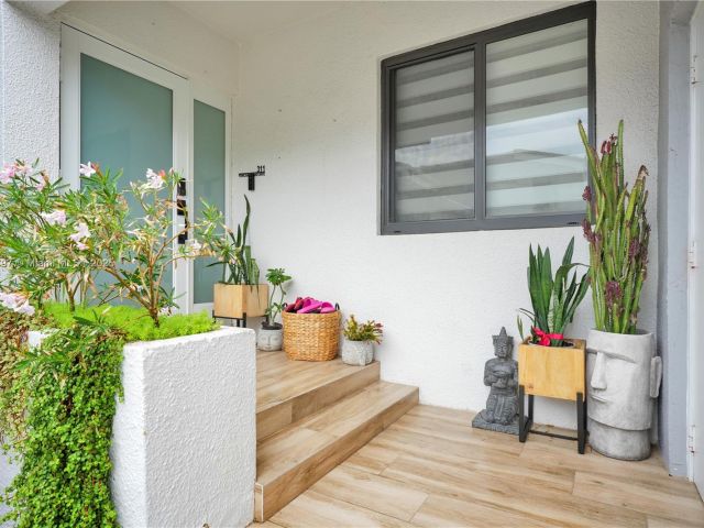 Home for sale at 311 Poinciana Dr 801 - photo 5929598