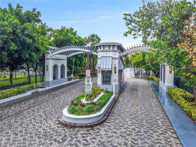 Home for sale at 311 Poinciana Dr 801 - photo 5929599