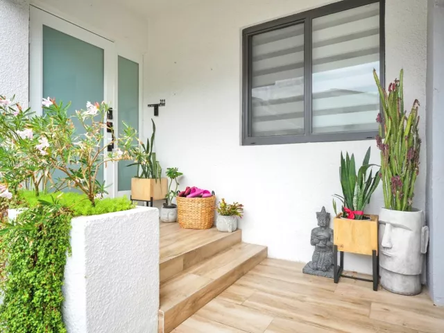 4-bedroom home for sale in Sunny Isles Beach - 311 Poinciana Dr 801 - MondialRealty