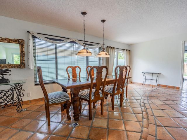 Home for sale at 1924 NE 18th St - photo 5906342