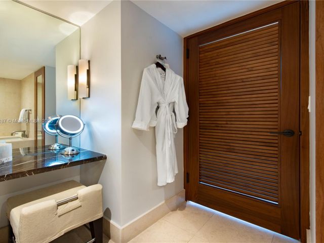 Apartment for rent  Unit #717 - photo 5904465