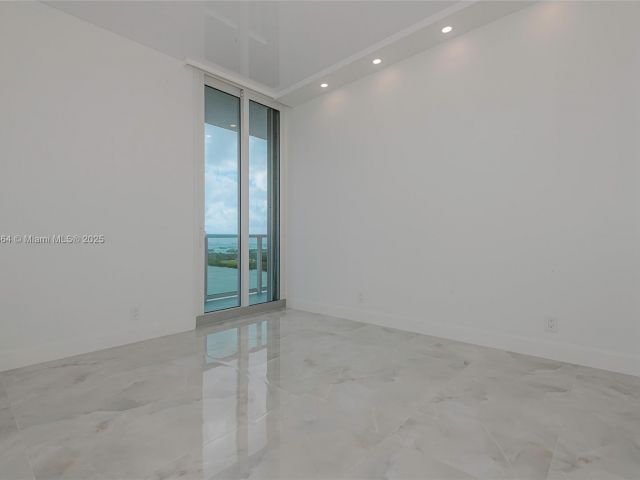 Apartment for sale  Unit #PH25 - photo 5921847