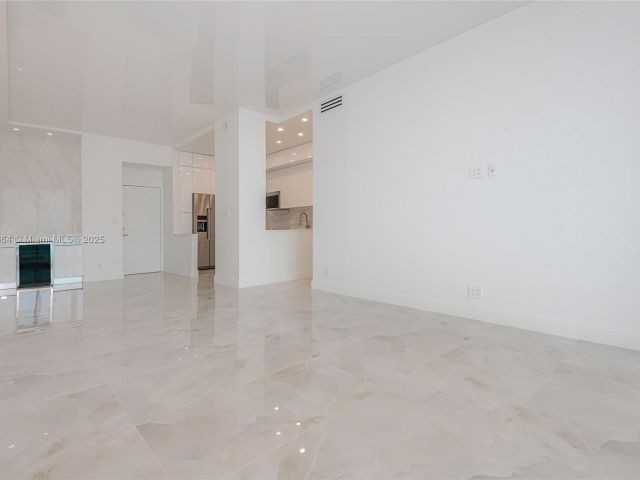 Apartment for sale  Unit #PH25 - photo 5921854