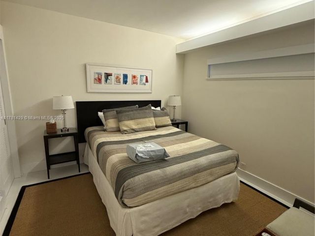 Apartment for rent  Unit #221 - photo 5925877