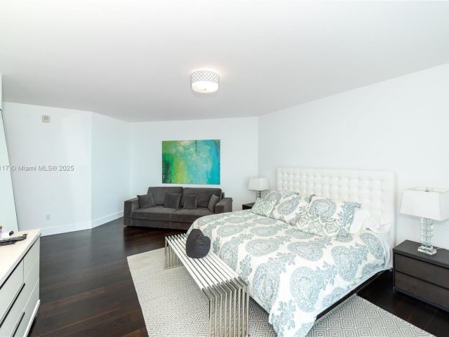 Apartment for rent  Unit #3202 - photo 5921410