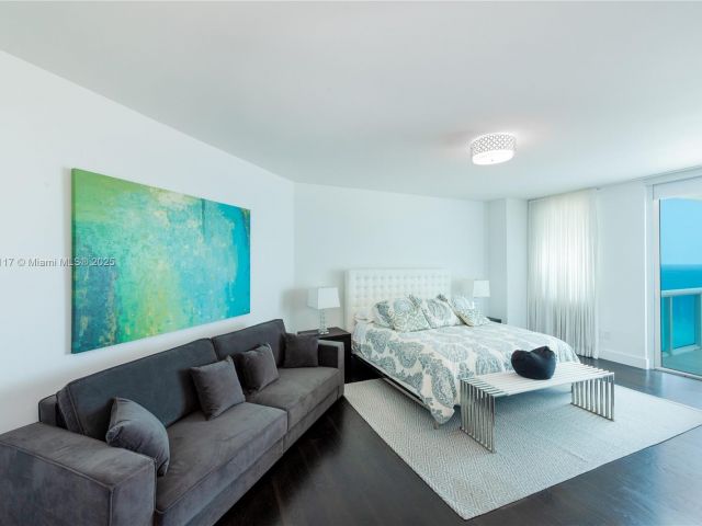 Apartment for rent  Unit #3202 - photo 5921411