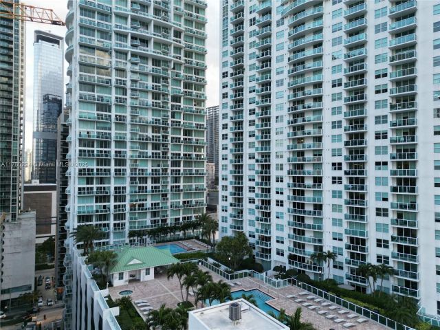 Apartment for sale  Unit #406 - photo 5963627