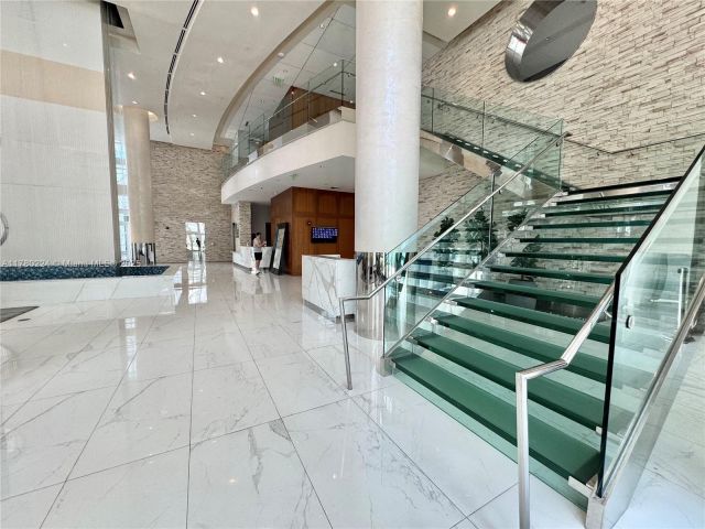 Apartment for sale  Unit #406 - photo 5963628