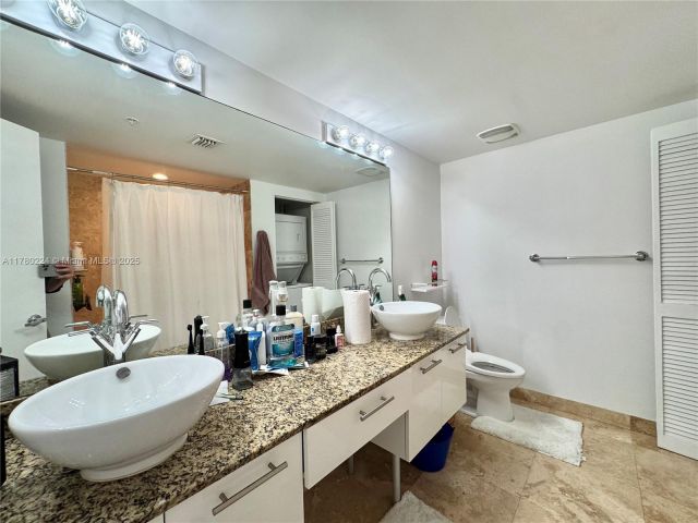 Apartment for sale  Unit #406 - photo 5963631