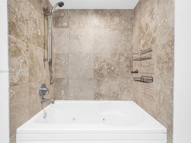 Apartment for sale  Unit #406 - photo 6435497