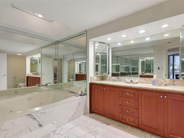 Apartment for sale  Unit #510 - photo 5906974