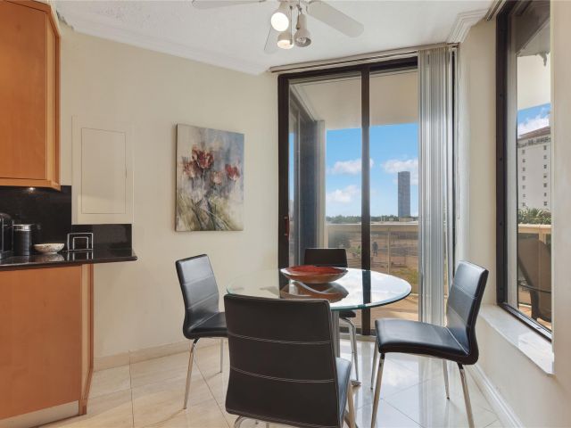 Apartment for sale  Unit #510 - photo 5906979