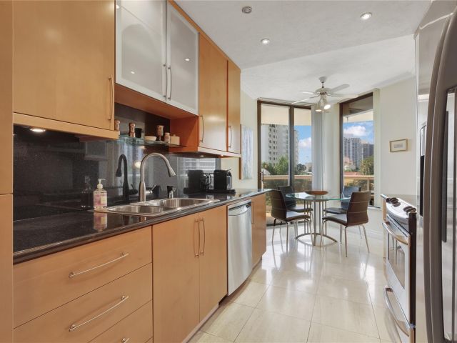 Apartment for sale  Unit #510 - photo 5906982