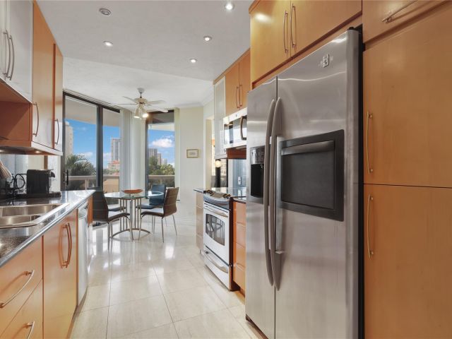 Apartment for sale  Unit #510 - photo 5906983