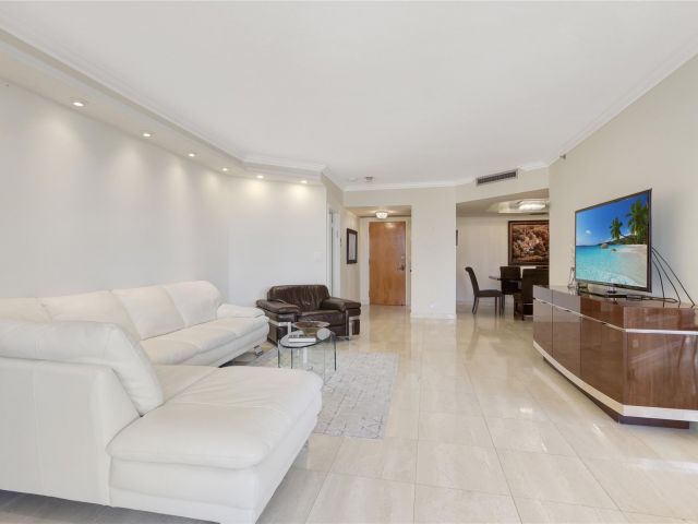 Apartment for sale  Unit #510 - photo 5906987