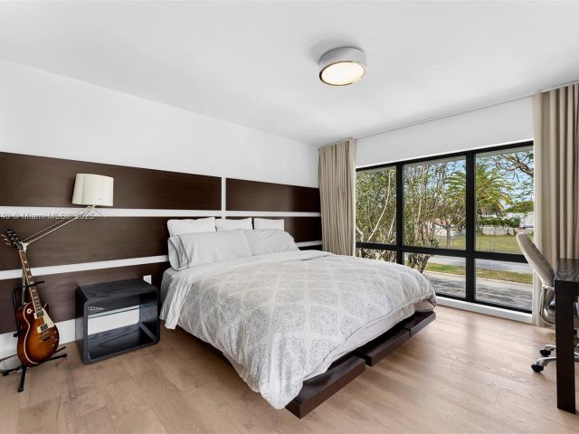 Home for sale at 2031 S Miami Ave - photo 6024769