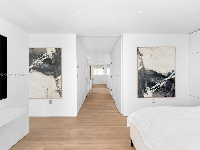 Home for sale at 2031 S Miami Ave - photo 6024771