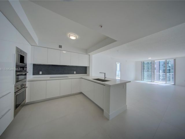 Apartment for sale  Unit #4-1904 - photo 6120831