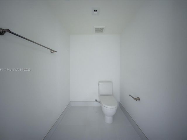 Apartment for sale  Unit #4-1904 - photo 6120838