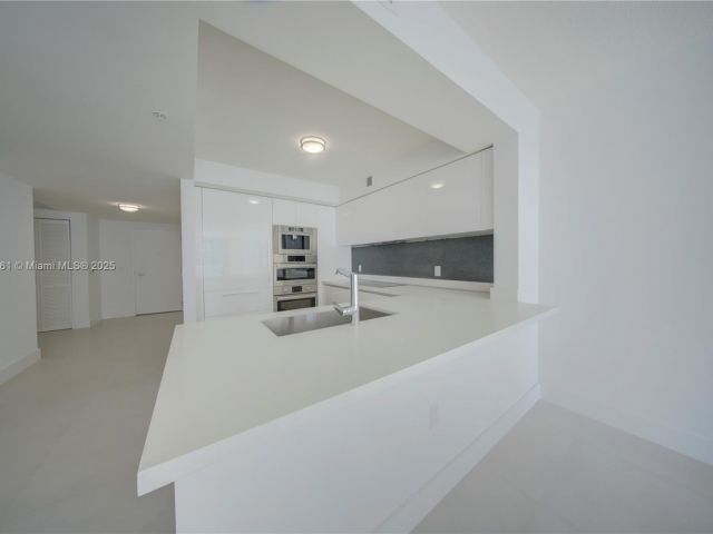 Apartment for sale  Unit #4-1904 - photo 6120842