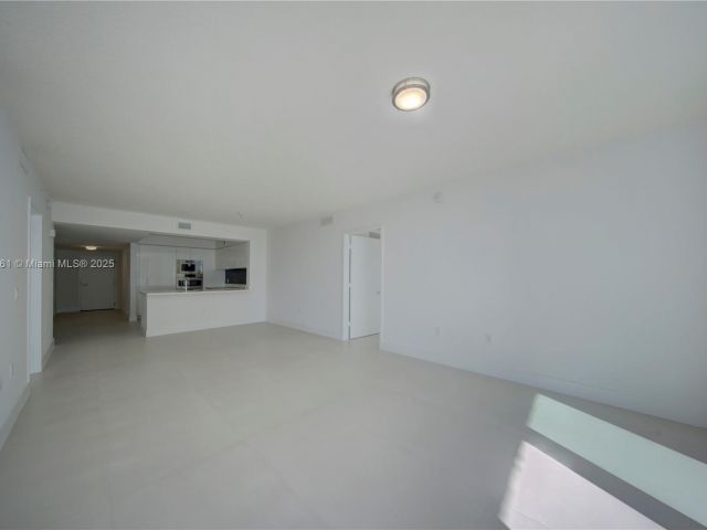 Apartment for sale  Unit #4-1904 - photo 6120844
