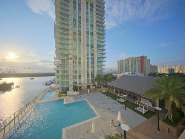 Apartment for sale  Unit #4-1904 - photo 6120848