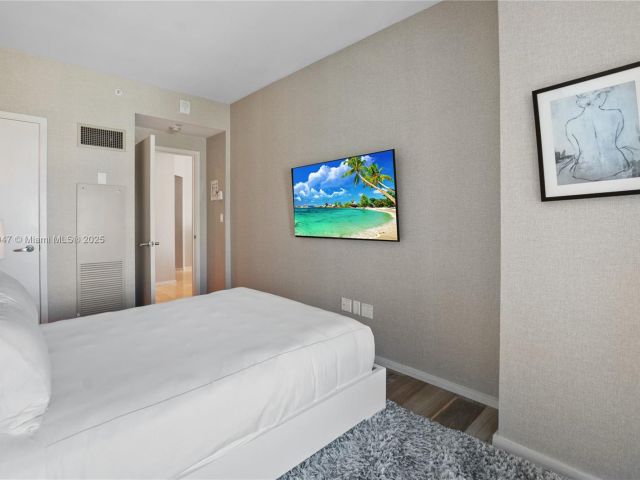 Apartment for sale  Unit #H1705 - photo 5896406