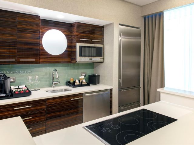 Apartment for sale  Unit #H1705 - photo 5896413