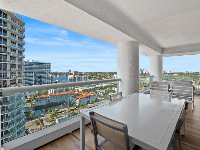 Apartment for sale  Unit #H1705 - photo 5896418