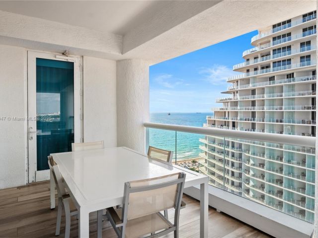 Apartment for sale  Unit #H1705 - photo 5896419