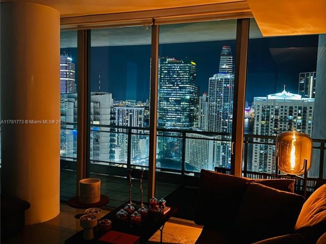 Apartment for sale  Unit #4410 - photo 5922511