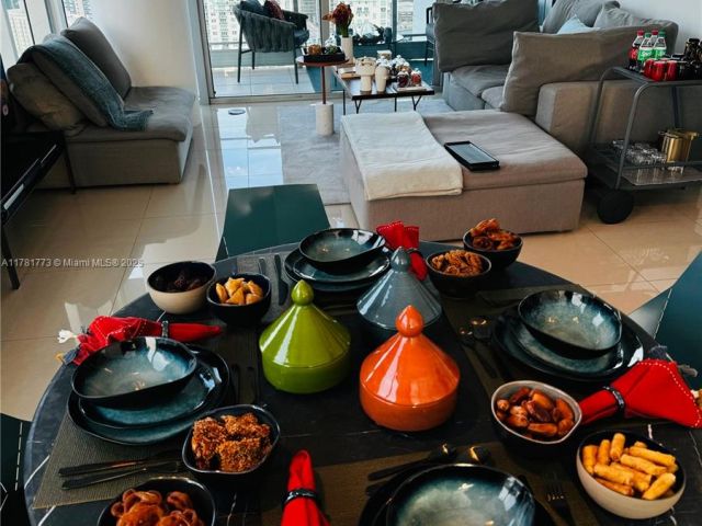 Apartment for sale  Unit #4410 - photo 5922514