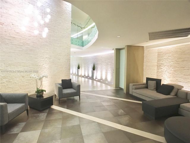 Apartment for sale  Unit #4410 - photo 5922518