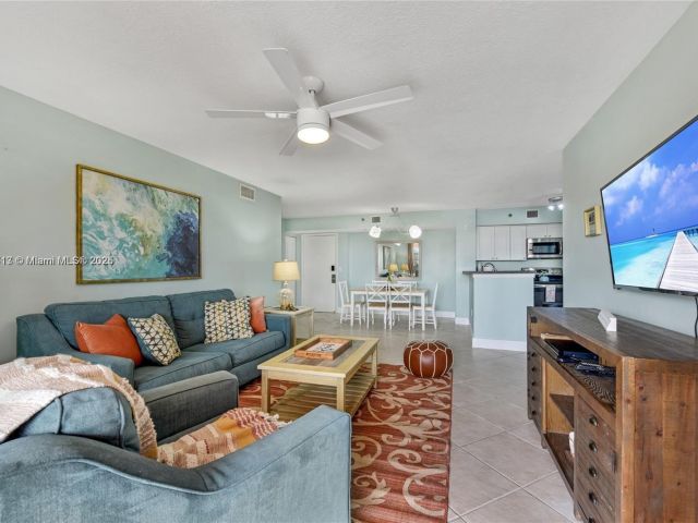 Apartment for rent  Unit #9503 - photo 5908876