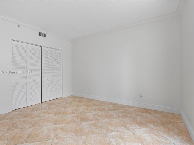 Apartment for rent  Unit #1214 - photo 5960278