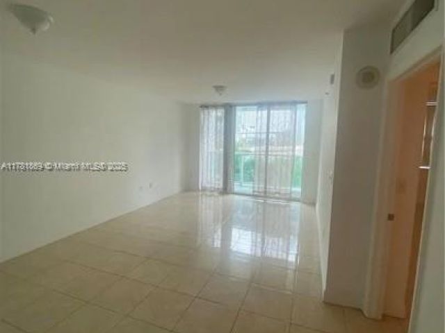 Apartment for sale  Unit #409 - photo 5925190