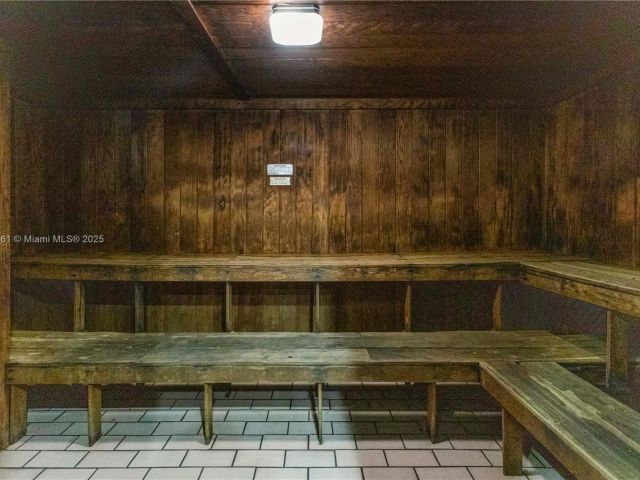 Apartment for sale  Unit #1114 - photo 5918798