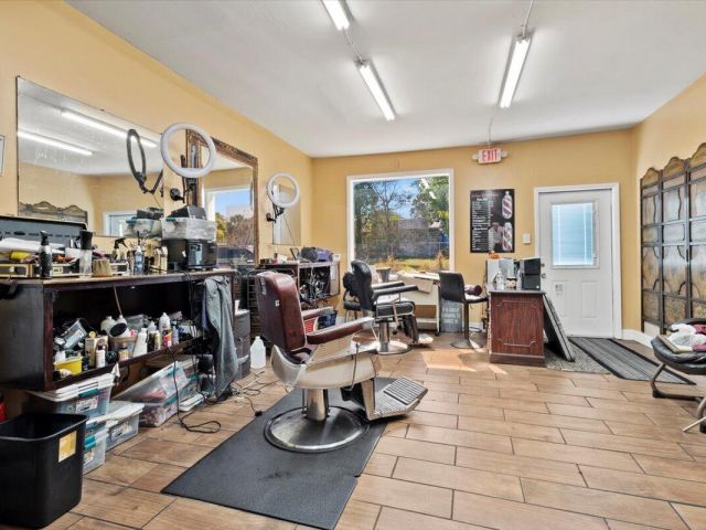 Home for sale at 1504 N Sapodilla Avenue - photo 5865630