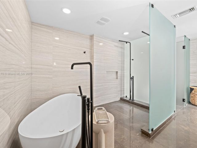 Apartment for sale  Unit #N206 - photo 5871460