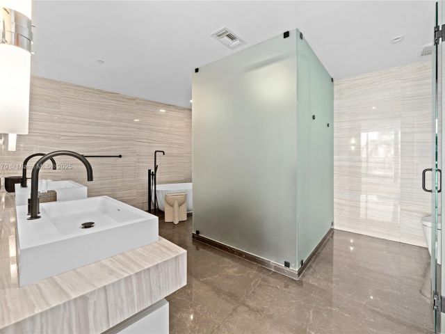 Apartment for sale  Unit #N206 - photo 5871462