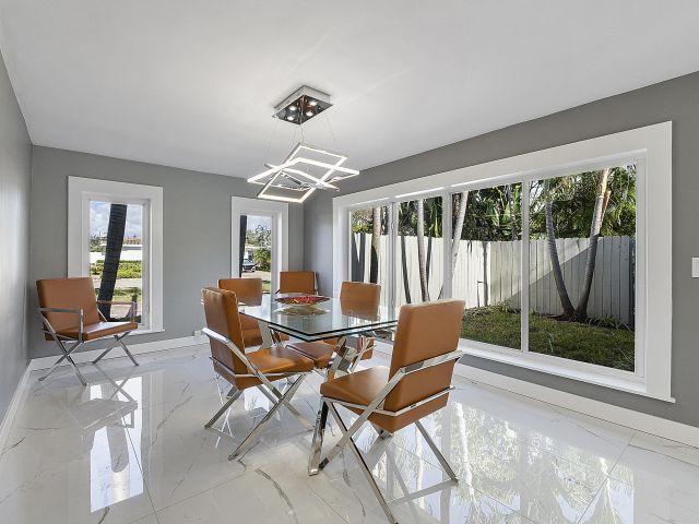 Home for sale at 1900 NE 16 Terrace - photo 5890169