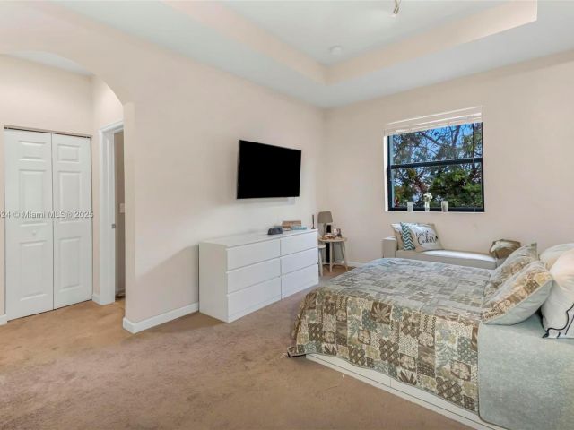 Home for sale at 11253 NW 88th Ter - photo 5861019