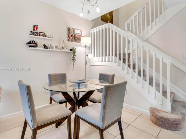 Home for sale at 11253 NW 88th Ter - photo 5861032