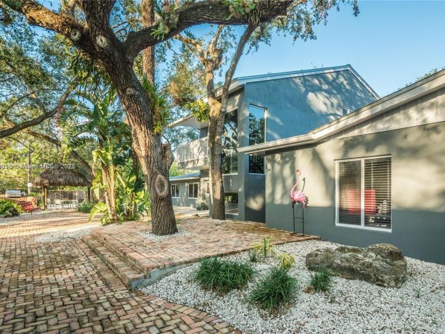 Home for sale at 9737 SW 98th St - photo 6041357