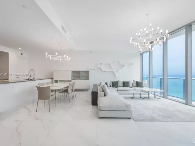 Apartment for sale  Unit #1703 - photo 6456498