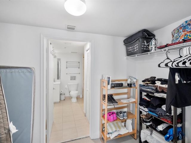 Apartment for sale  Unit #3106 - photo 6177425