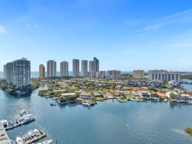 4-bedroom condo for sale in Sunny Isles Beach - 400 Sunny Isles Boulevard 2005 - MondialRealty