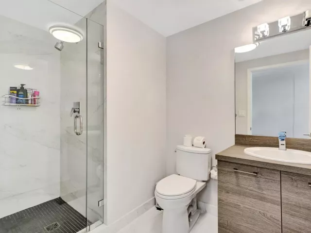 4-bedroom condo for sale in Sunny Isles Beach - 400 Sunny Isles Boulevard 2005 - MondialRealty