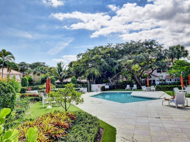 Home for rent at 2225 NW 53rd Street - photo 6598483